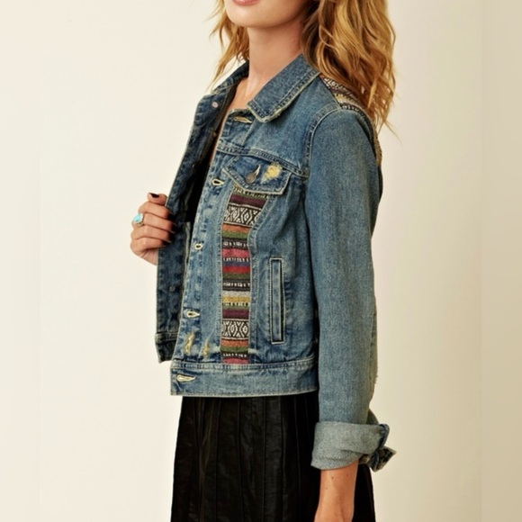 Free People Womens Size 2 Trucker
Denim Patchwork Jacket - Picture 1 of 5
